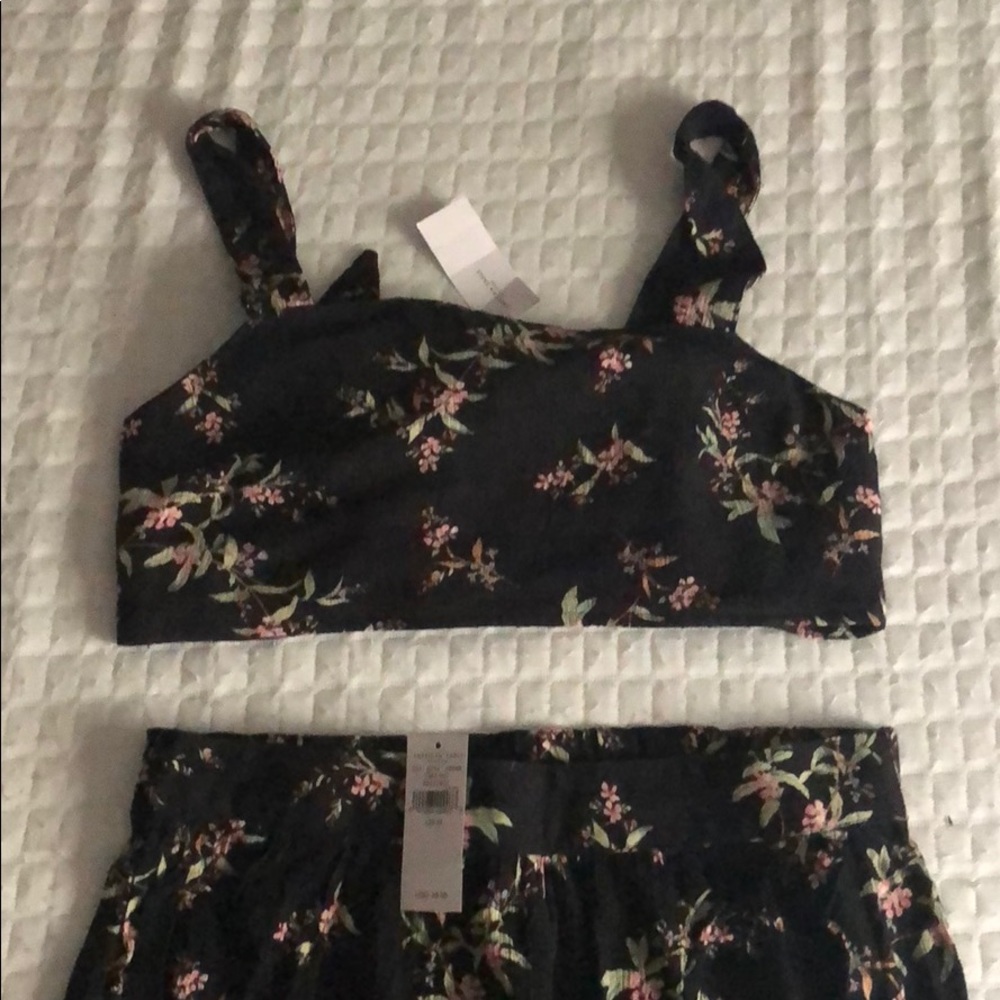 floral crop top, maxi skirt set. S/M
